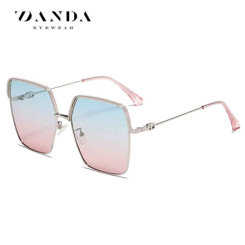 Women’s Gold Frame Polarized Glasses 🕶️